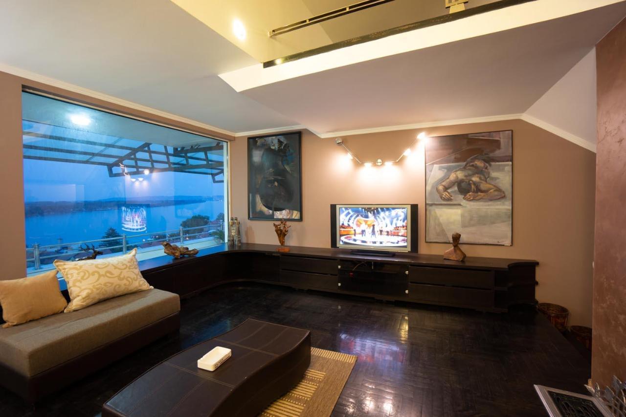בלגרד Villa Tower Gardos מראה חיצוני תמונה