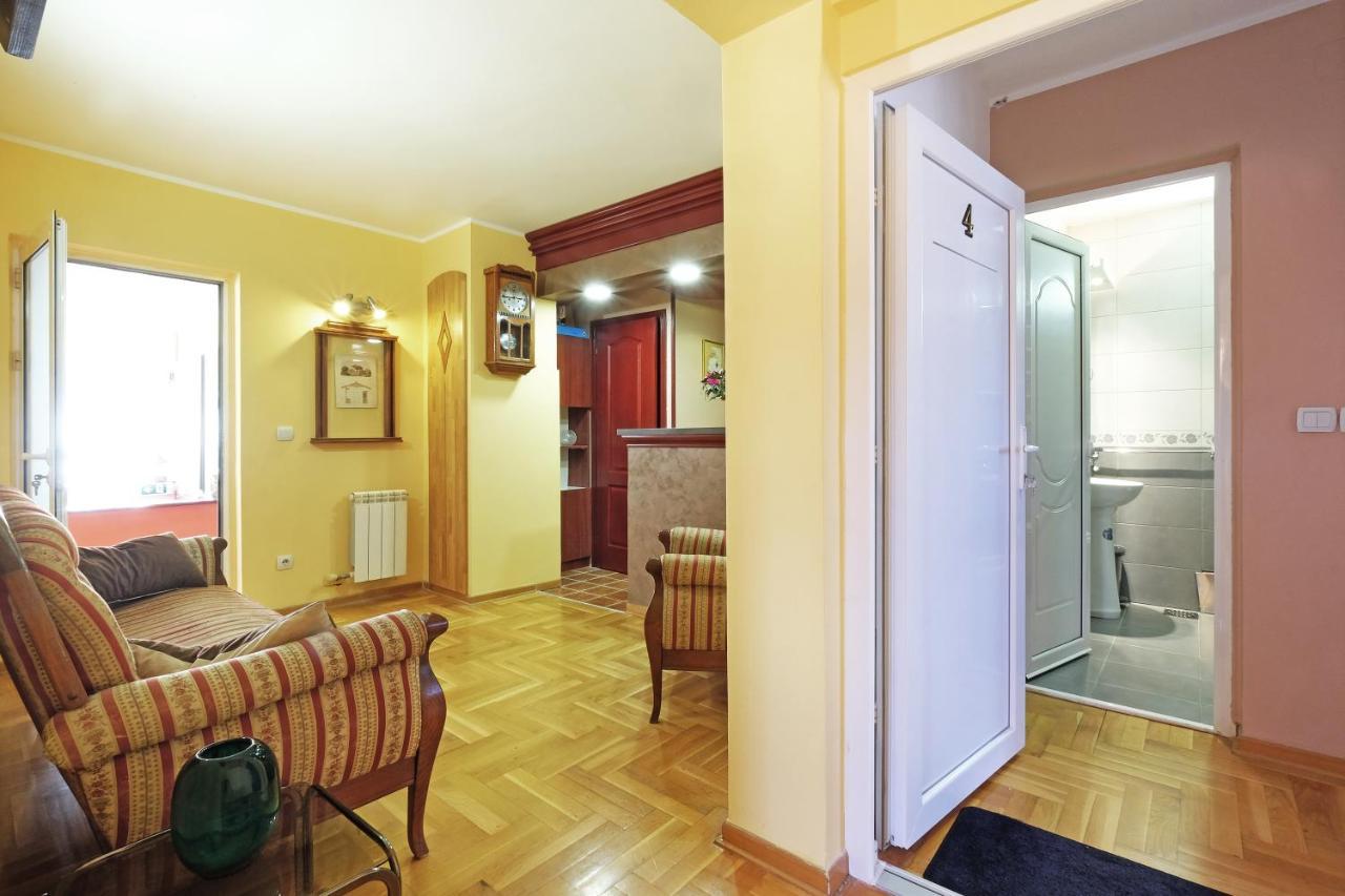 בלגרד Villa Tower Gardos מראה חיצוני תמונה