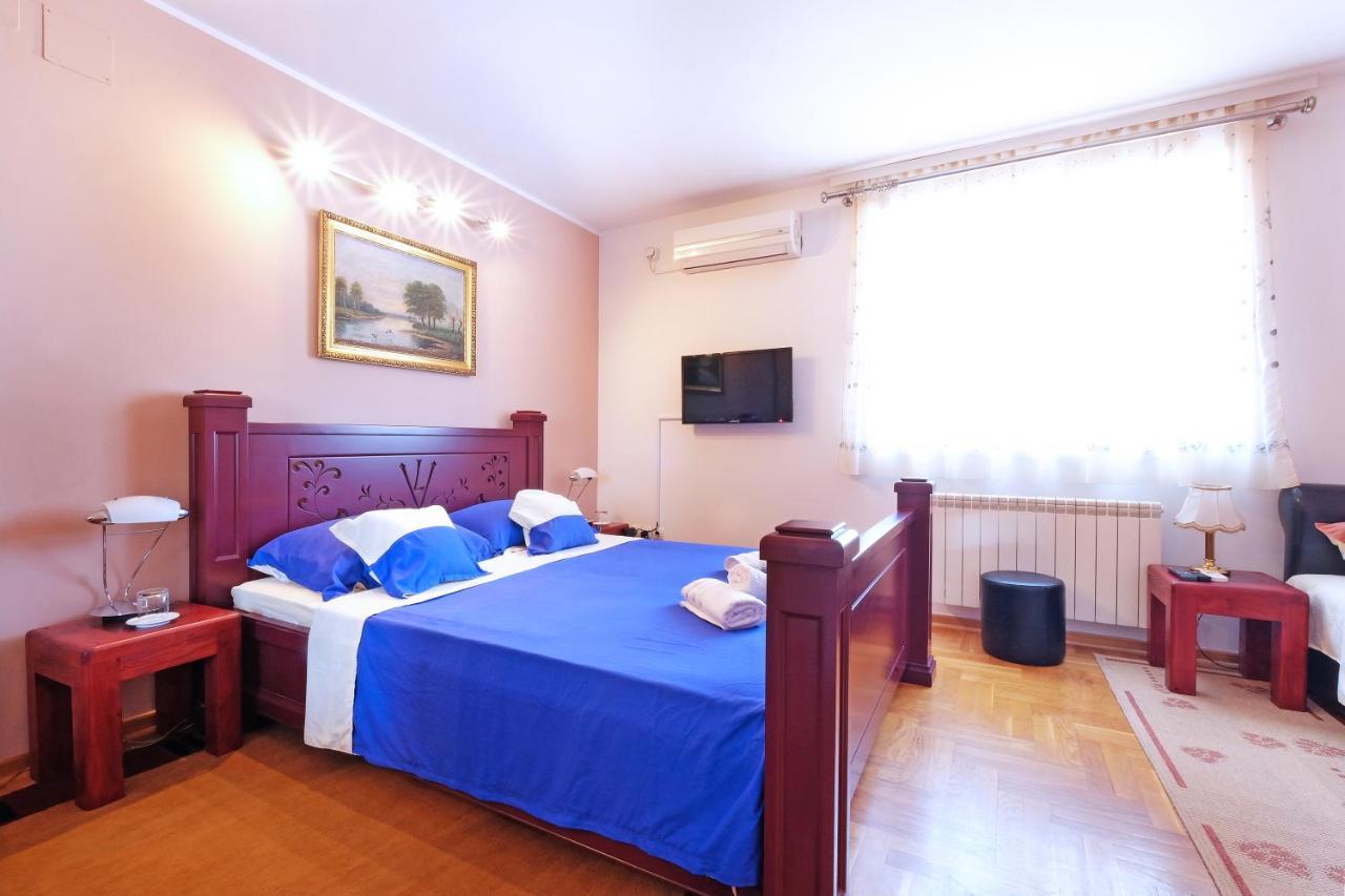 בלגרד Villa Tower Gardos מראה חיצוני תמונה