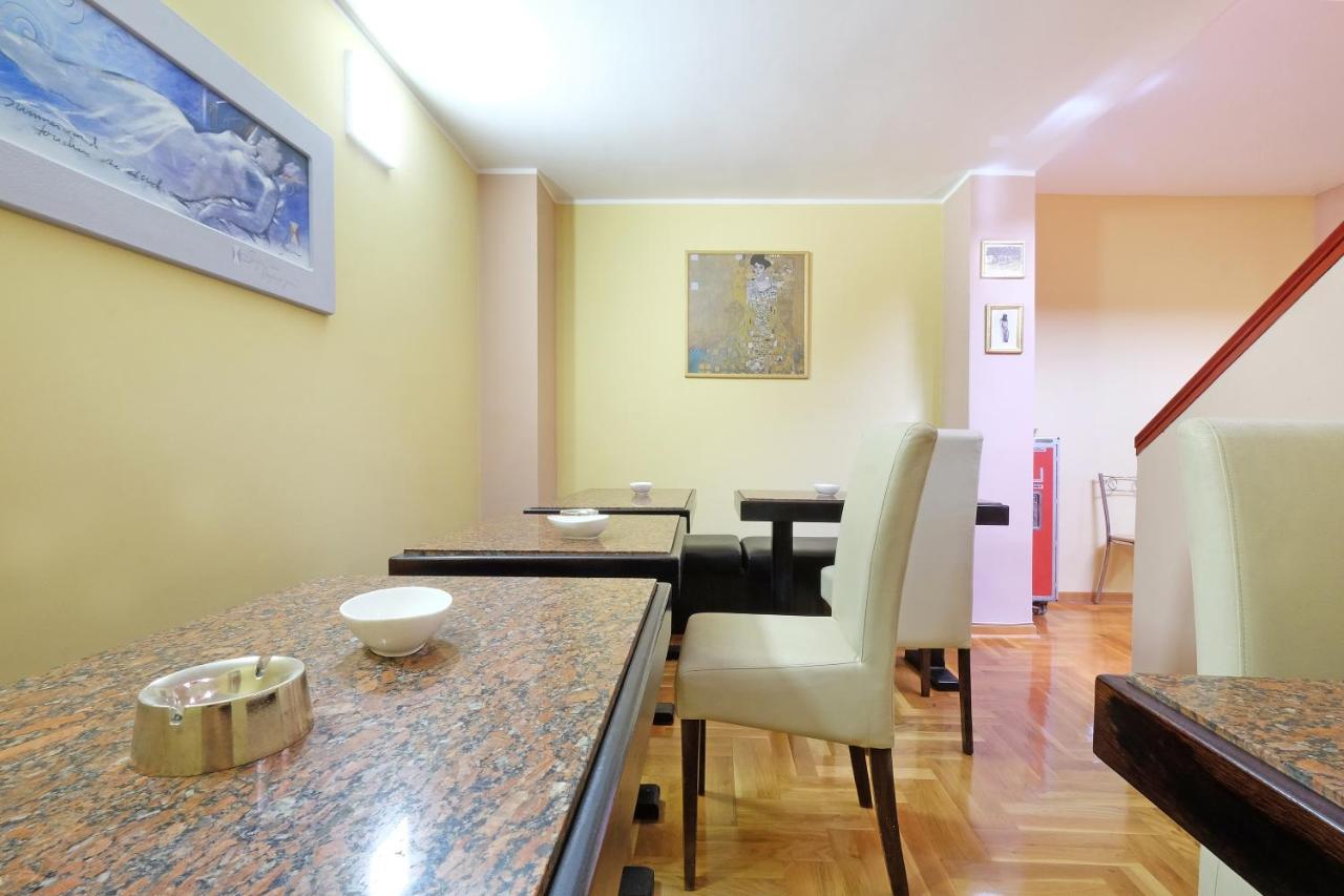 בלגרד Villa Tower Gardos מראה חיצוני תמונה