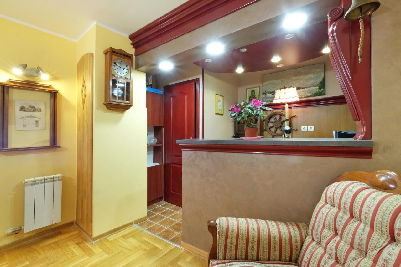 בלגרד Villa Tower Gardos מראה חיצוני תמונה